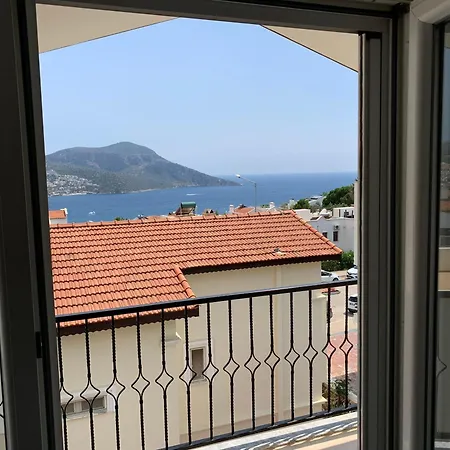 Kalkan Sener Apartmán *